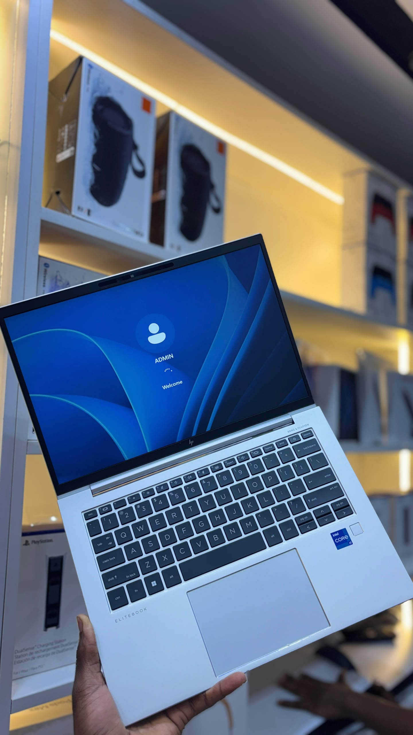 HP ELITEBOOK 830 G9